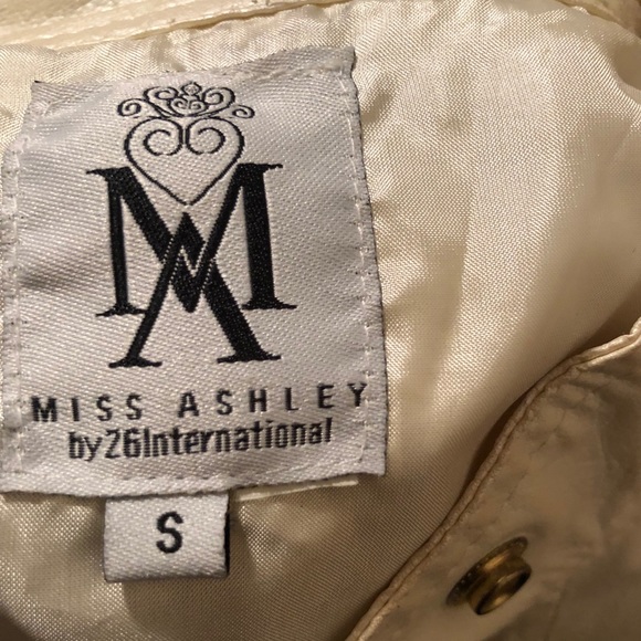 Cream Leather Jacket - Picture 3 of 4